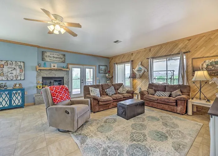 Private Hot Tub & Epic Views In Superstition Mtns! Holiday home
